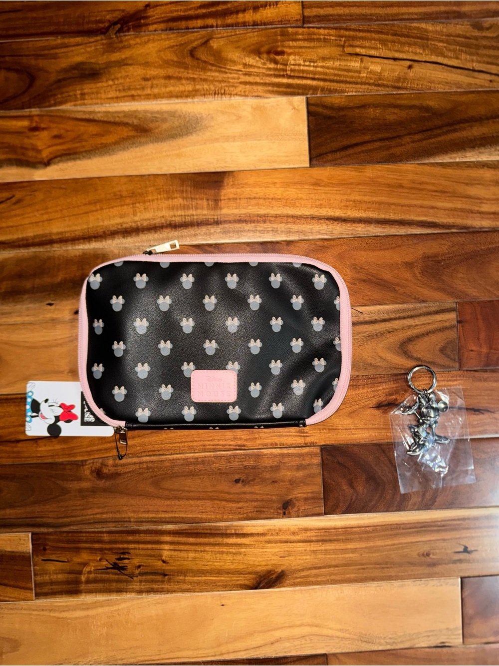 Black/pink Minnie Mouse travel jewelry Pouch and pewter Minnie key ring
